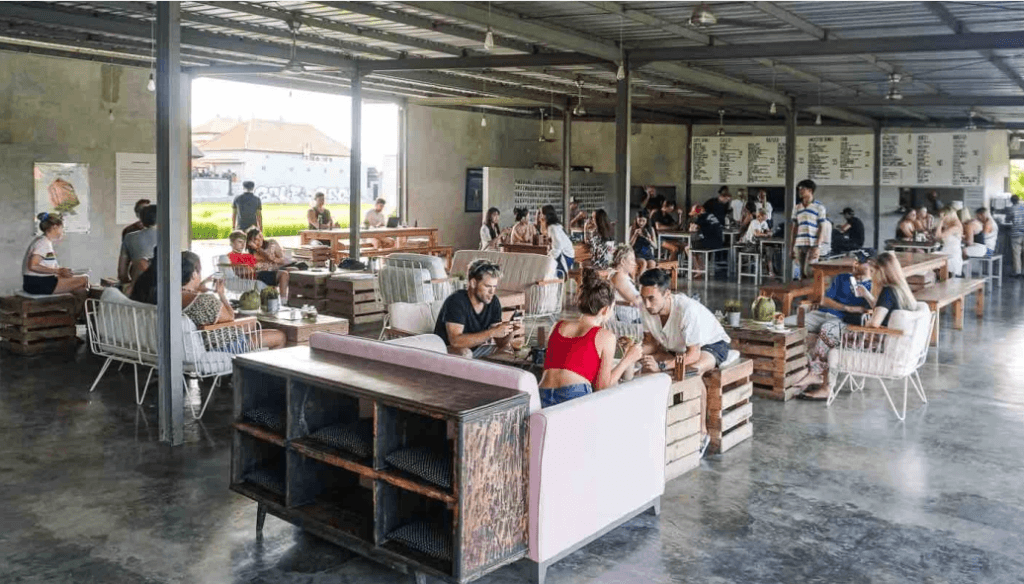 breakfast fast spot in canggu, crate cafe