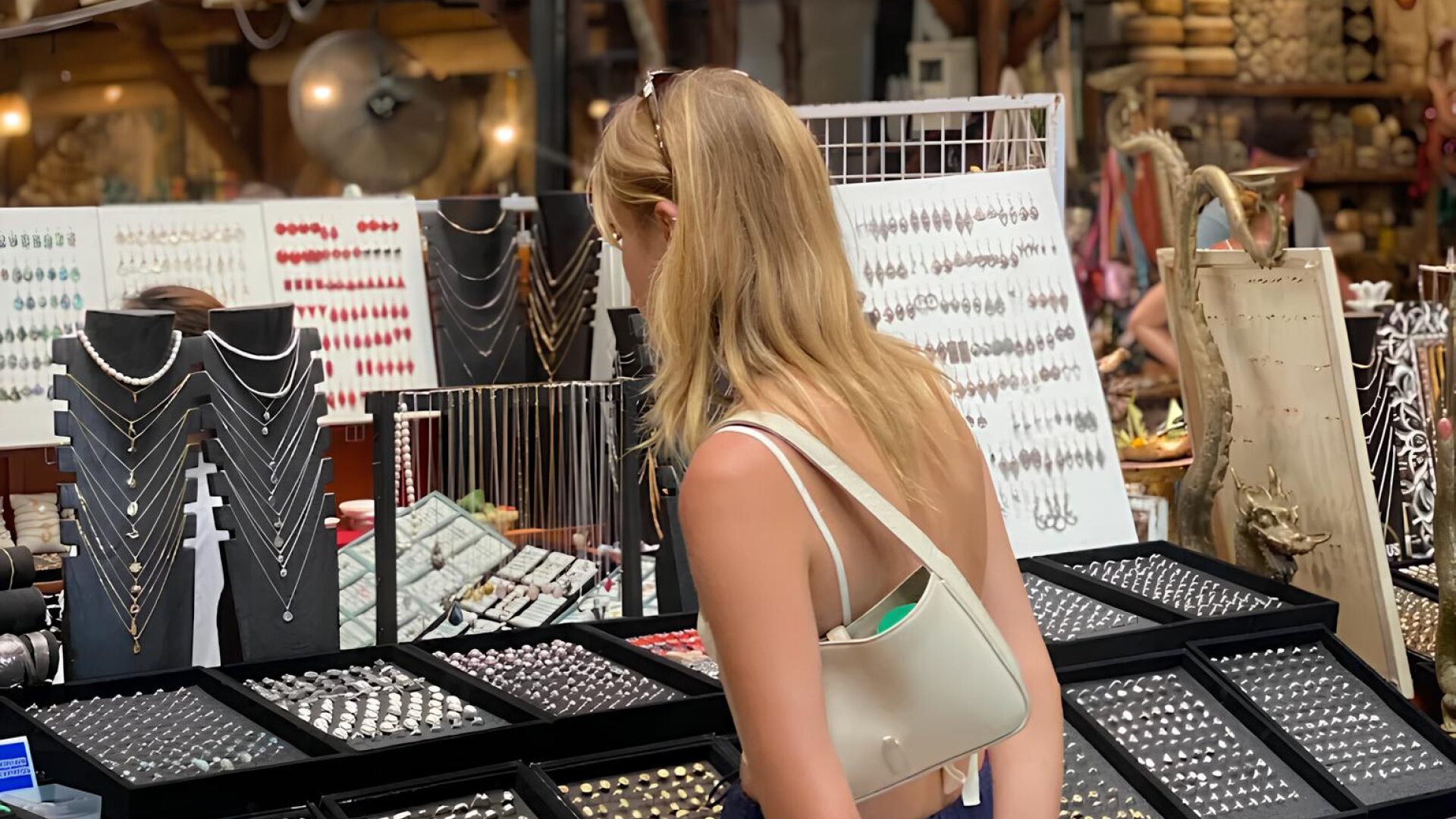 31 Best Places for Shopping in Canggu: The Ultimate Guide 2025 