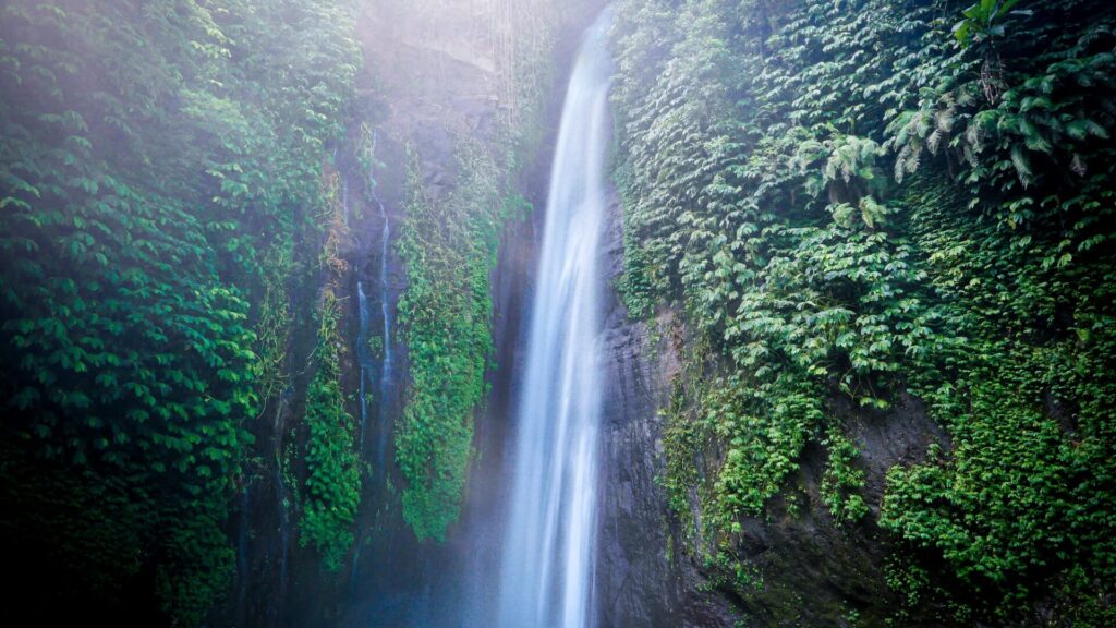 munduk waterfall